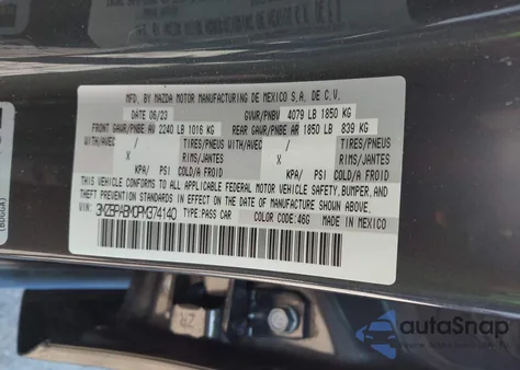 2023 Mazda Mazda3 2.5 S Select z USA, uszkodzony, nr VIN 3MZBPABM0PM374140